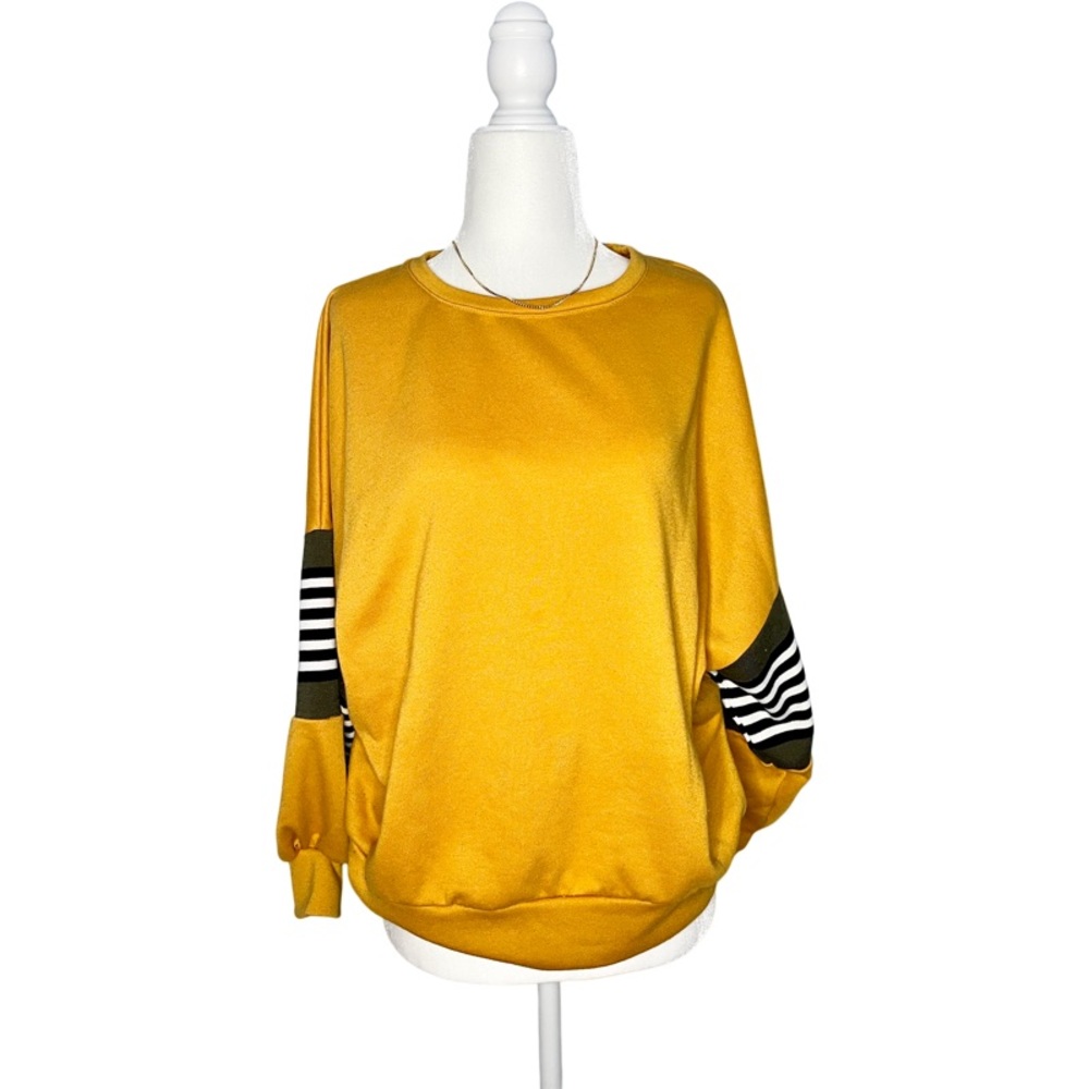 SAY WHAT? ~ BELL SLEEVE MUSTARD YELLOW SWEATSHIRT ~ SIZE MEDIUM